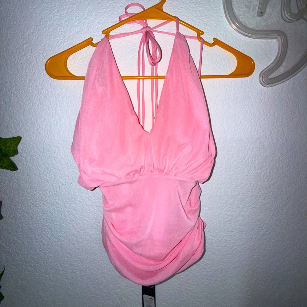 Fashion Nova Pink Mesh Cowl Neck Halter Top – Size M (NWT)